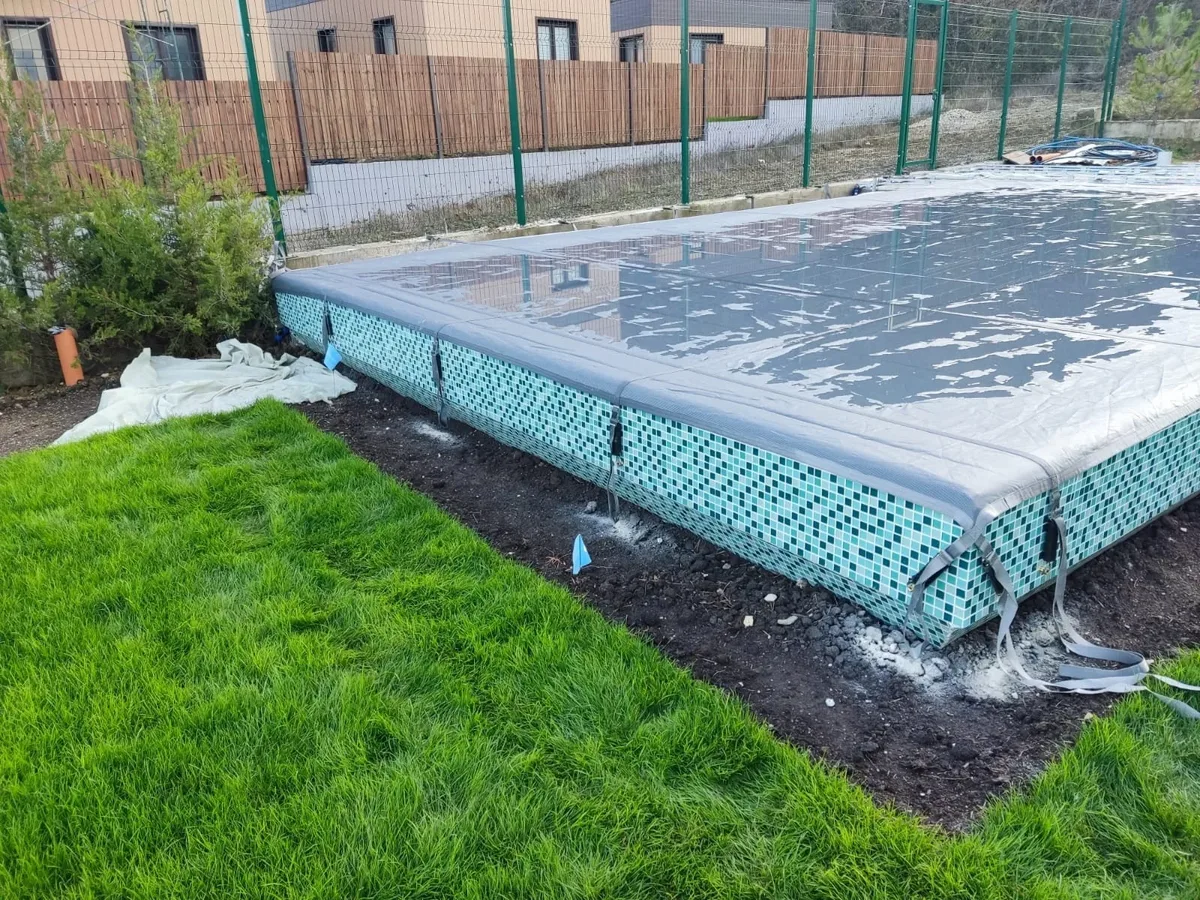 Батутное покрывало на бассейне в Салавате